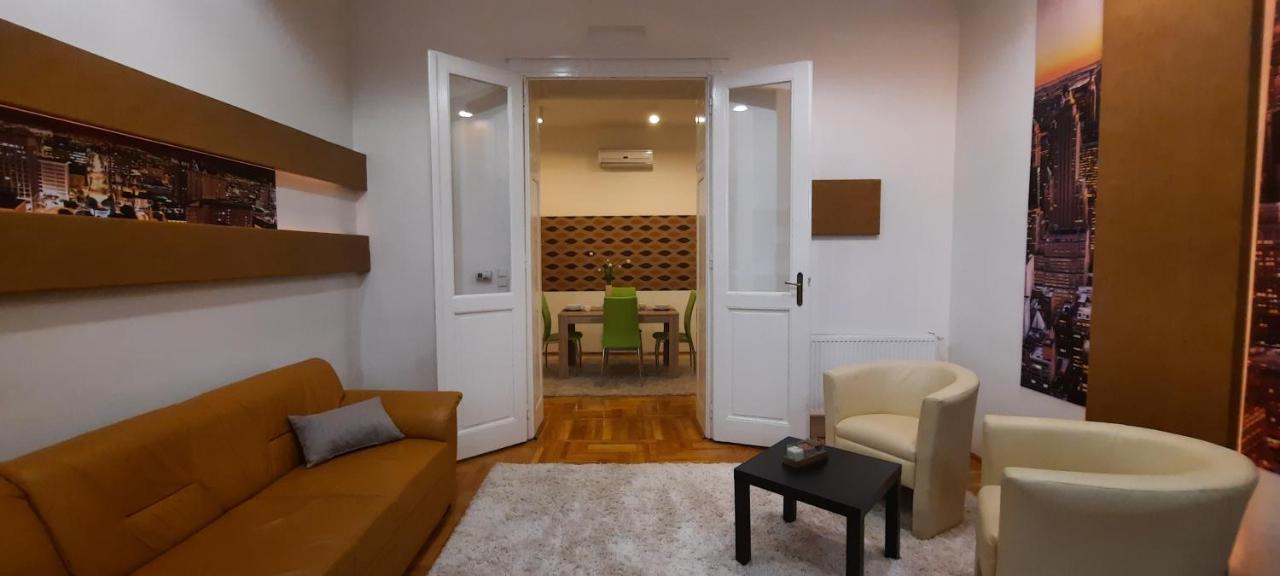 City Life Apartment Debrecen Extérieur photo