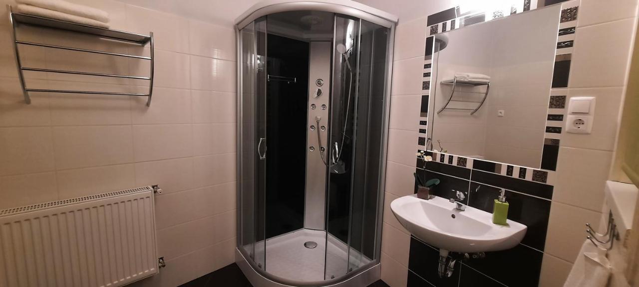 City Life Apartment Debrecen Extérieur photo