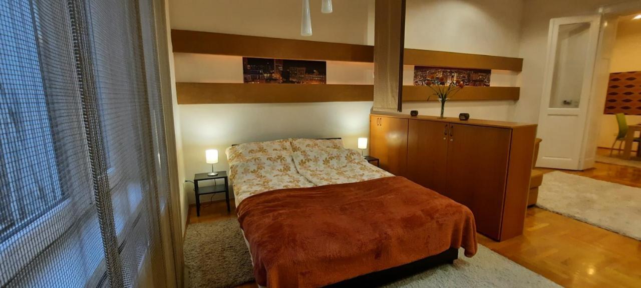 City Life Apartment Debrecen Extérieur photo
