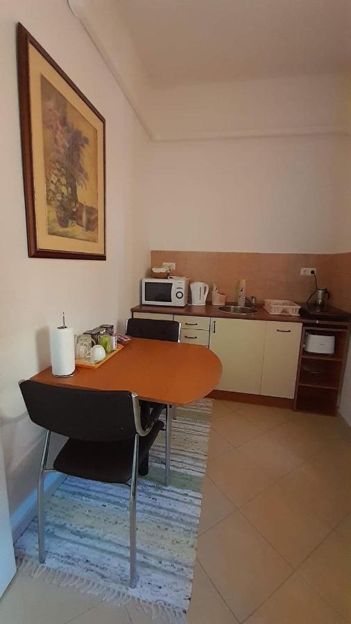 City Life Apartment Debrecen Extérieur photo